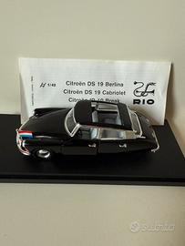 Macchina da collezione citroen ds 19 berlina