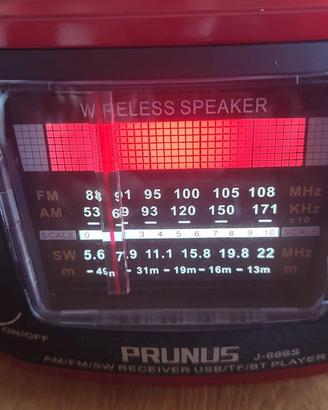 Radio portatile solare vintage con bluetooth 6.0