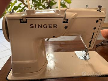 Macchina da cucire singer