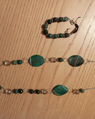 collana e bracciale pietre verdi 