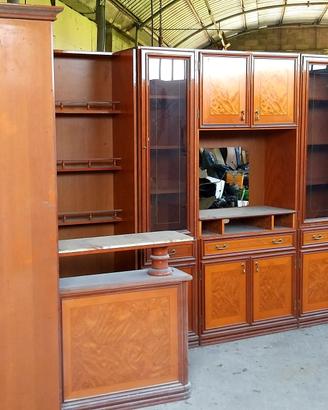 mobile vetrine con Bar