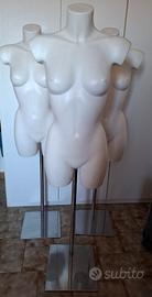 Busto di  donna con supporto inox