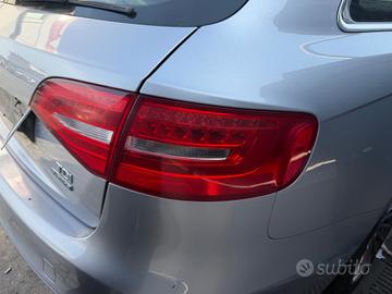 fanale posteriore dx audi a4 avant 2015