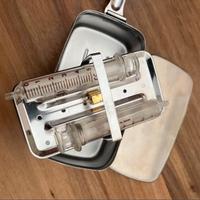 Bollitore per siringhe vintage con siringhe e ago