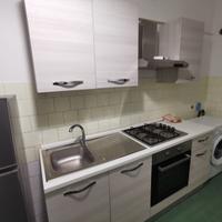 Cucina completa Mondo Convenienza usata molto poco
