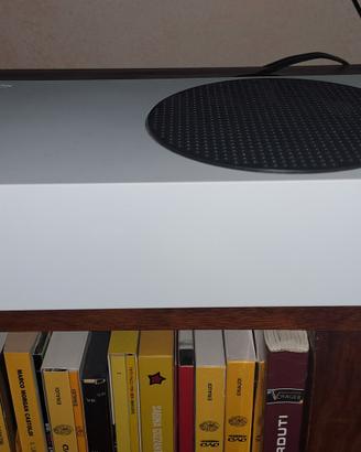 XBOX SERIES S + 2 CONTROLLER + CARICA CONTROLLER