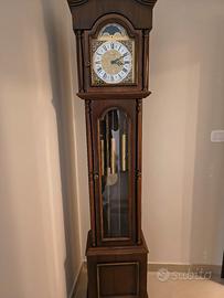 Orologio a Pendolo non funzionante antico