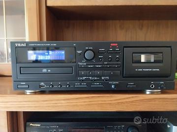TEAC CD CASSETTE USB