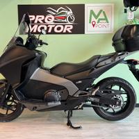 Honda Integra 700 + bauletto - 2013