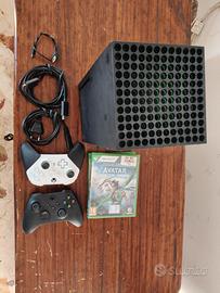Xbox x, 2 controller, gioco Avatar, cavo HDMI