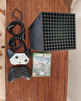 Xbox x, 2 controller, gioco Avatar, cavo HDMI