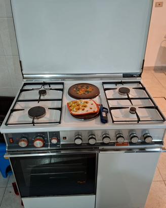 forno con fornelli