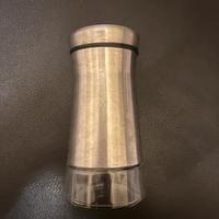 Saliera in vetro e acciaio