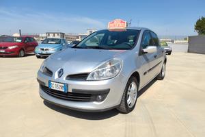 Renault Clio 1.5 dCi - 85cv NEOPATENTATI