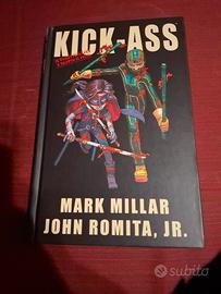 Kick-Ass di Millar e Romita Jr. (panini comics)
