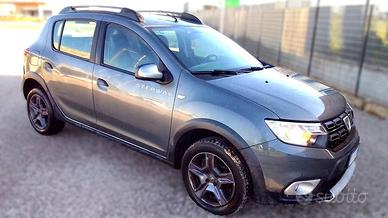 Dacia Sandero - 2017 1.5 Diesel 90 Cv Stepway.