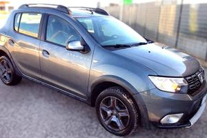 Dacia Sandero - 2017 1.5 Diesel 90 Cv Stepway.