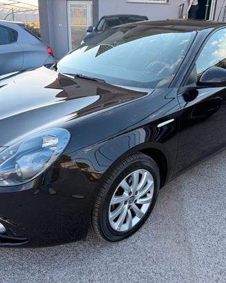 Alfa Romeo Giulietta 1.6 JTDm-2 105 CV Distinctive