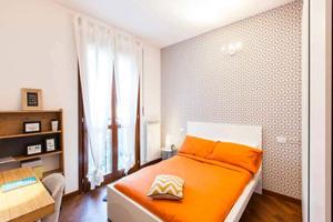 Stanza in appartamento di 151 m² a Milano