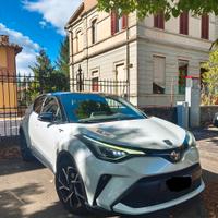 Toyota CHR 2.0 Lounge 