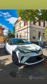 Toyota CHR 2.0 Lounge 