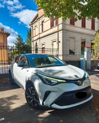 Toyota CHR 2.0 Lounge 