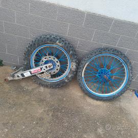 coppia ruote Yamaha yz 250. 18.  21. 