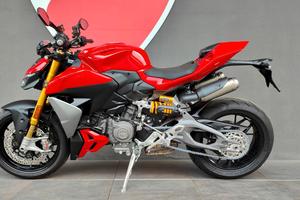 Ducati Streetfighter V2 S