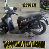 HONDA SH 300 ANNO  2016 x RICAMBI