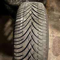 4 Gomme invernali con cerchioni