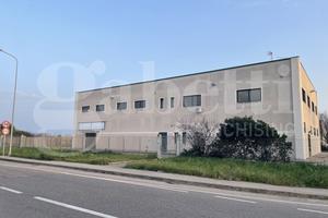 Capannone Industriale Oristano