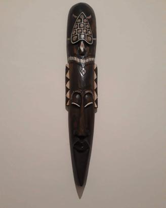Maschera etnica