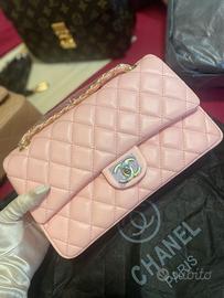 Borsa Chanel Rosa o Beige