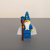 LEGO minifigure mago
