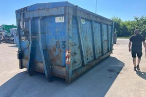 CONTAINER SCARRABILE USATO CON COPERCHIO