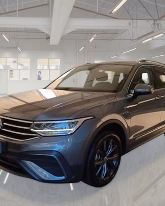 VOLKSWAGEN TIGUAN ALLSPACE 2.0 TDI SCR LIFE DSG SU