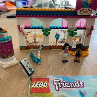 Lego Friends boutique