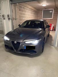 Alfa romeo giulia 2.2 160 cv at8