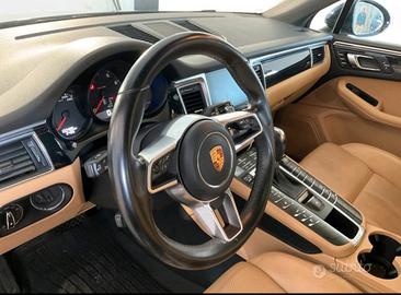 Porsche Macan benzina 2.0 
