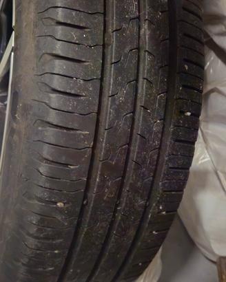 cerchi con gomme 