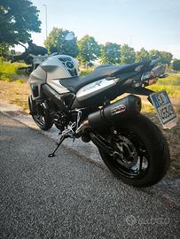 F800R