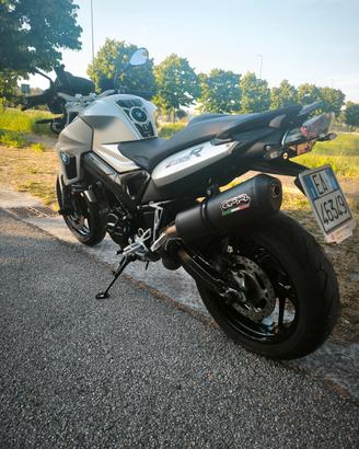 F800R
