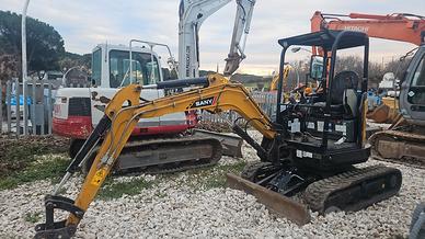 miniescavatore usato sany sy26u