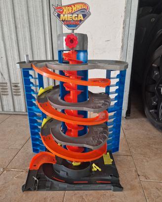 garage hot wells