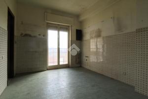 3 LOCALI A ISOLA DI CAPO RIZZUTO