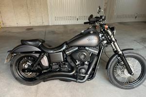 Harley Davidson Dyna Street Bob FXDB 103