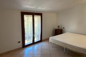 Camera lungo termine