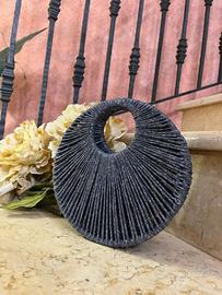 Borsa artigianale in filato argentato brillantinat