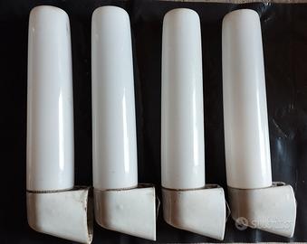 Applique vintage in ceramica e vetro opalino 