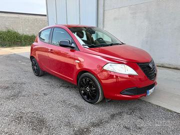 Lancia ypsilon 900twinair 85CV